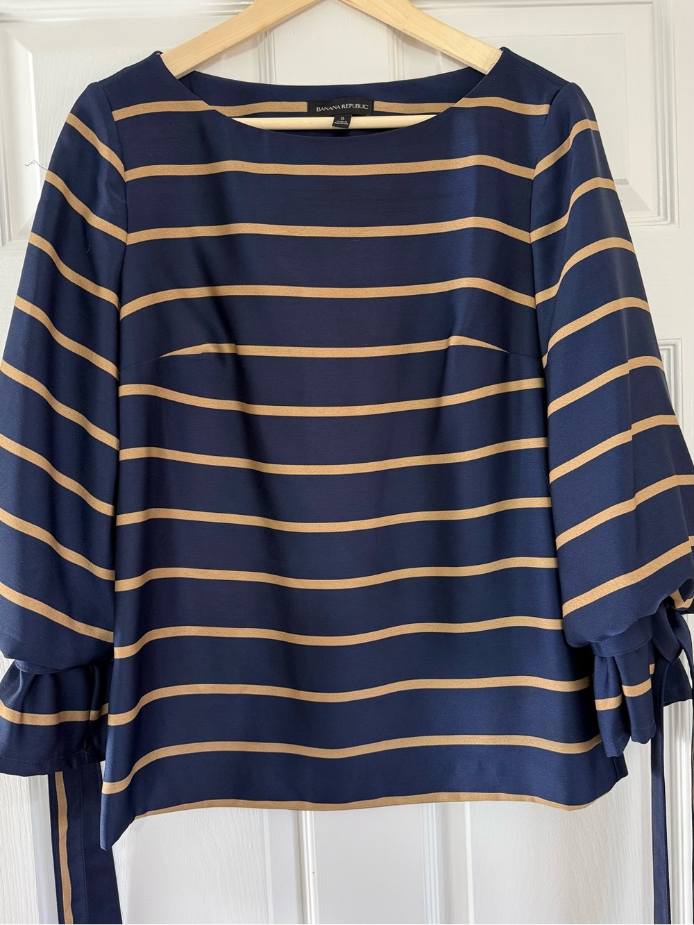 Banana Republic Popover Navy and Golden Tan Striped Bow Sleeve Blouse Size Small